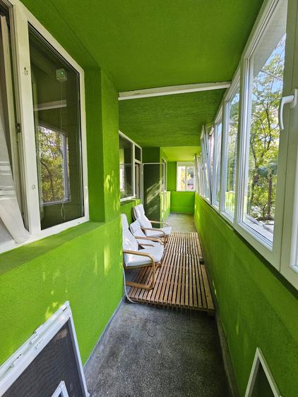 Apartament cu 2 camere semidecomandat în Lacul Tei
