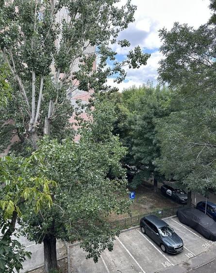Apartament cu 2 camere, mobilat în Militari