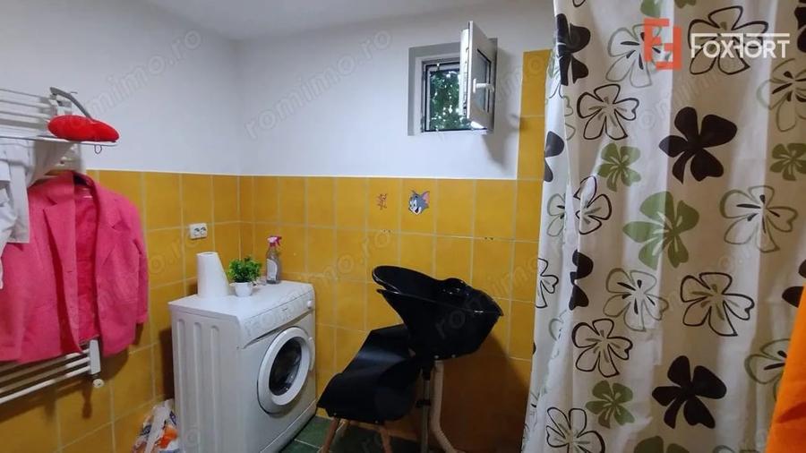 Casă cu 4 camere cu Teren 902 Mp în Ronaț