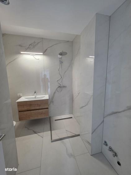Apartament cu 4 camere în Aviației