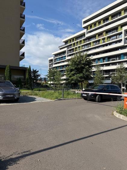 Proprietate specială, de 15 mp, în Tractorul