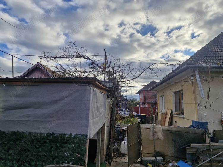 Casă cu 2 camere în Central