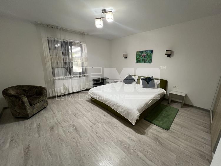 Casă individuală cu 3 camere cu Canalizare în Central
