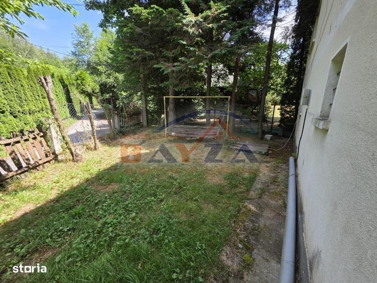 Casă cu 3 camere în Chiuzbaia