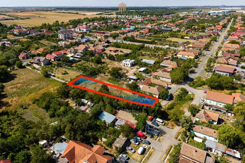 Teren Construcții intravilan de 1340 mp, în Remetea Mare