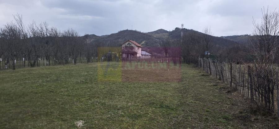 Teren Construcții intravilan de 734 mp, în Brebu