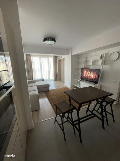 Apartament cu 2 camere decomandat în Politehnica