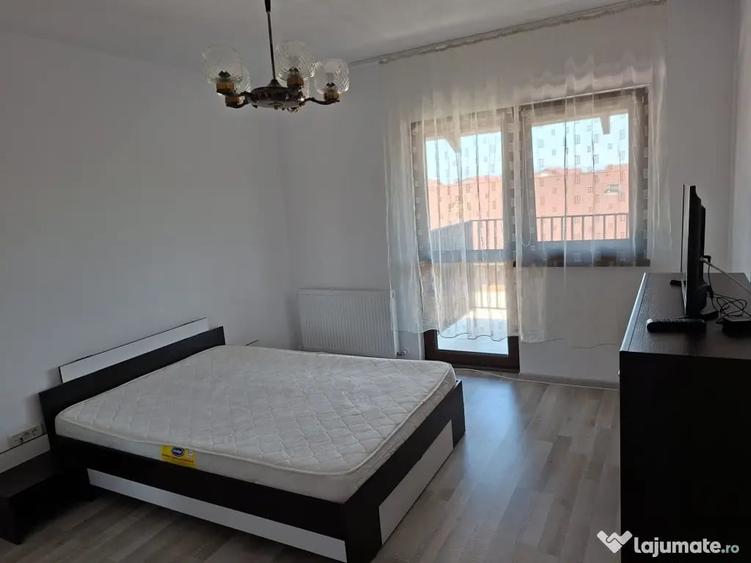 Garsonieră decomandată în Sânpetru
