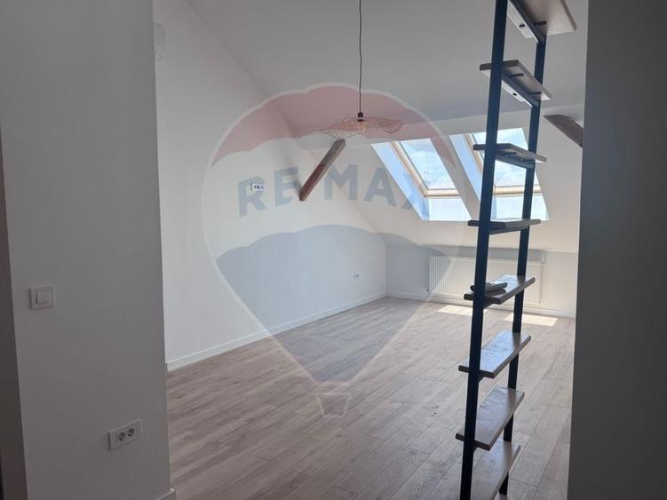 Birou, de 55.360000610352 mp, în Ultracentral
