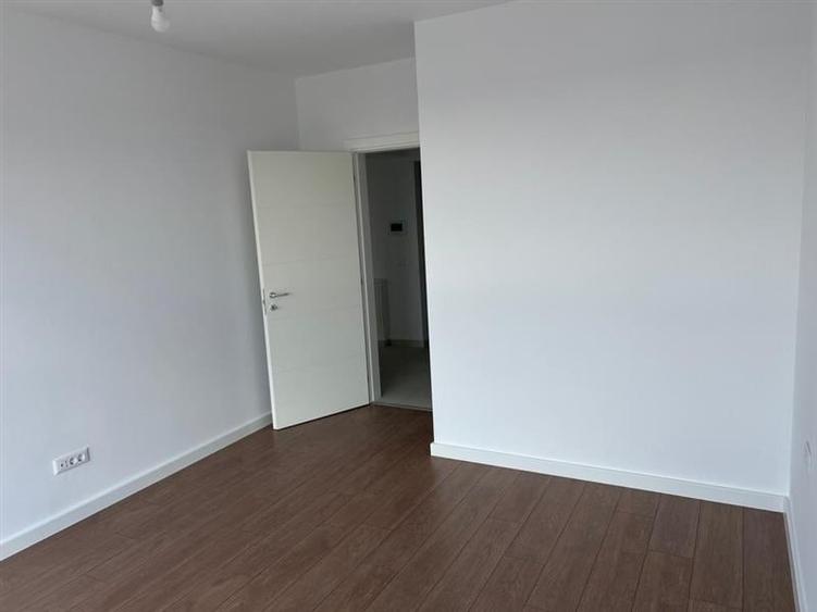 Apartament cu 2 camere decomandat în Rahova