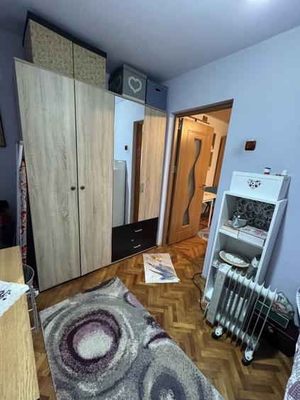 Apartament cu 2 camere semidecomandat, mobilat în Nord