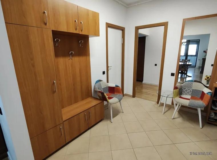 Apartament cu 3 camere decomandat în Foișorul de Foc