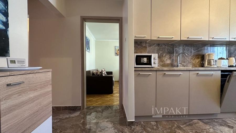 Apartament cu 3 camere decomandat, mobilat în Zorilor