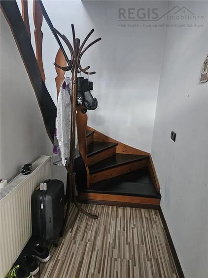 Casă cu 3 camere cu Teren 200 Mp în Brașovul Vechi