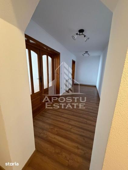 Casă cu 3 camere cu Teren 160 Mp în Moșnița Nouă