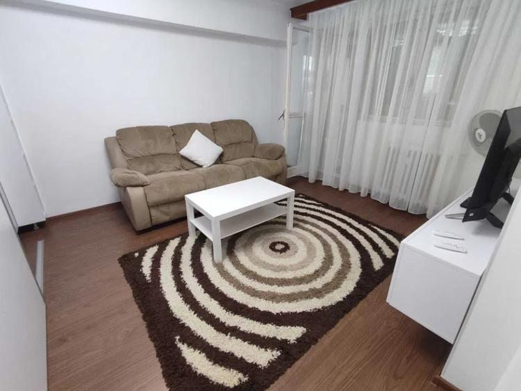 Garsonieră decomandată în Iancului