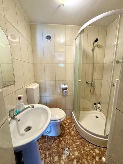 Casă individuală cu 3 camere cu Canalizare în Dâmbul Rotund
