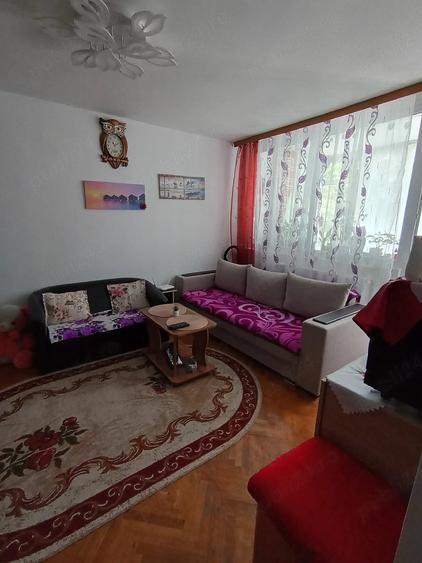 Apartament cu 2 camere semidecomandat în Țiglina 1