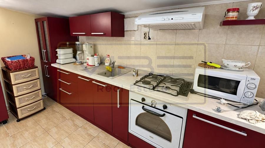 Apartament cu 2 camere decomandat, mobilat în Podu Roș