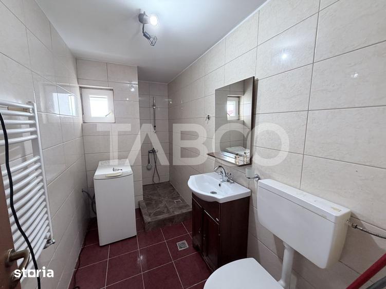 Apartament cu 2 camere nedecomandat, mobilat în Mihai Viteazul