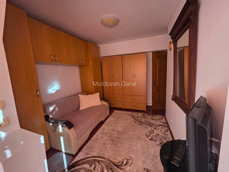 Apartament cu 2 camere decomandat în Răcădău