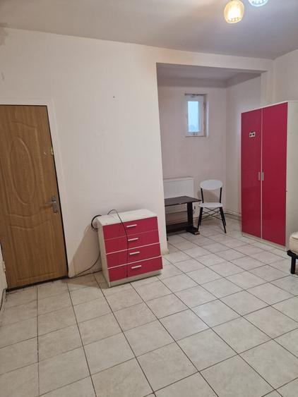 Garsonieră decomandată în Exterior Vest