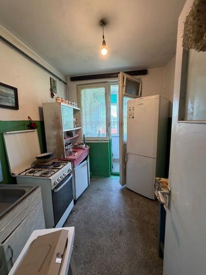 Apartament cu 2 camere decomandat în Siret