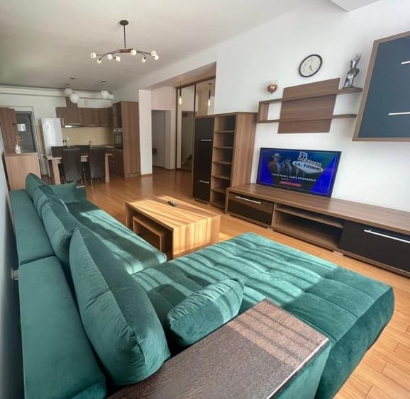 Apartament cu 3 camere decomandat, mobilat în Nord