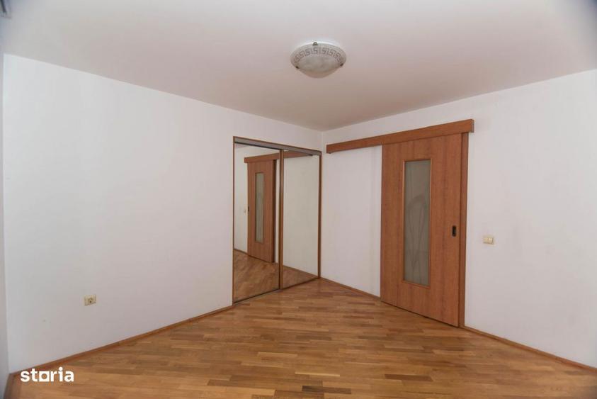 Apartament cu 3 camere în Ultracentral
