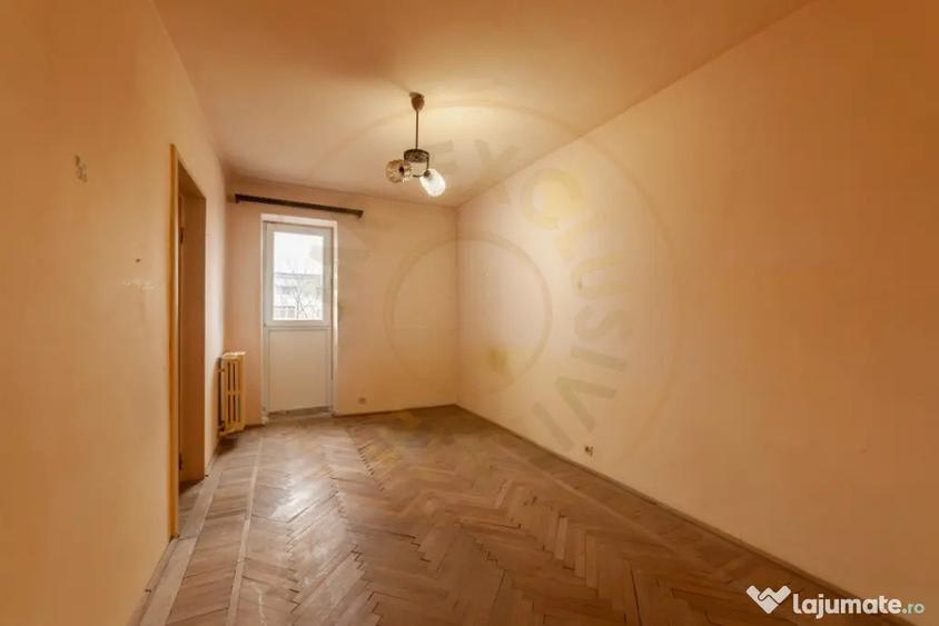 Apartament cu 3 camere decomandat în Războieni