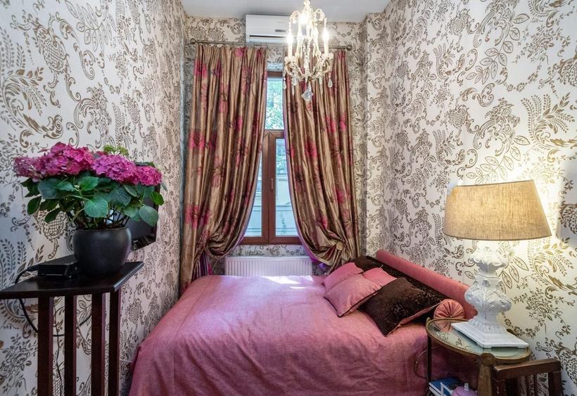 Apartament cu 4 camere circular în Calea Victoriei