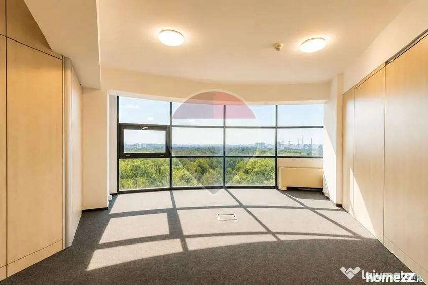 Spațiu comercial, de 285 mp, în Baba Novac