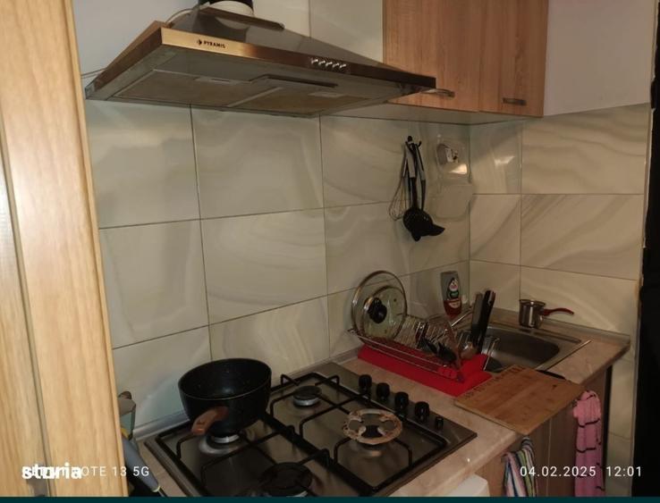 Apartament semidecomandat în Nicolina