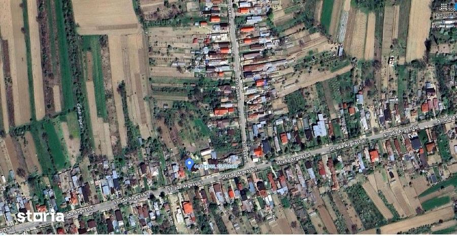 Casă cu 2 camere cu Teren 1324 Mp în Ogrezeni