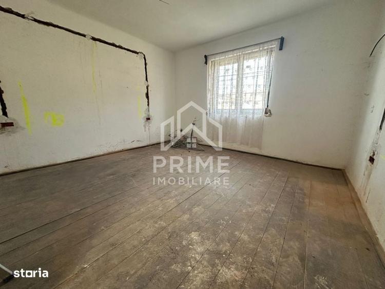 Casă cu 3 camere în Suseni