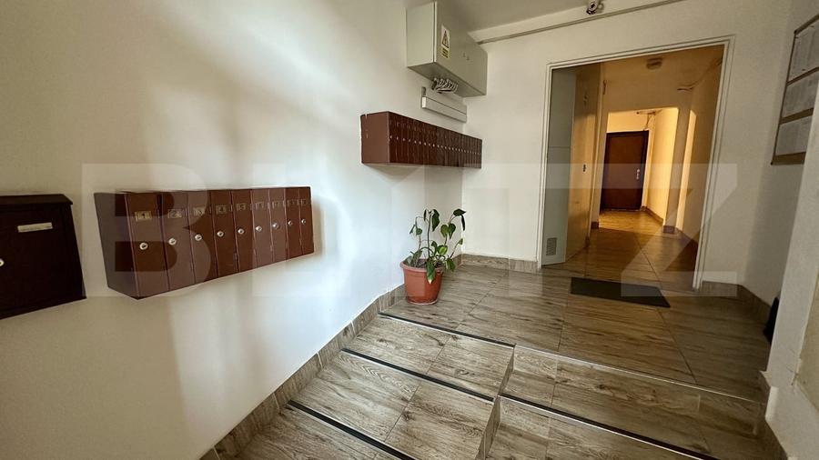 Apartament cu 3 camere decomandat în Nufărul