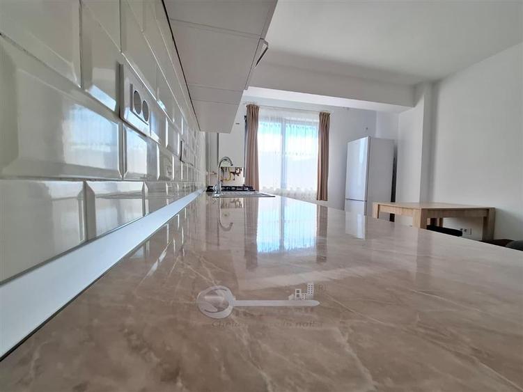 Apartament cu 2 camere semidecomandat, mobilat în Aeroport