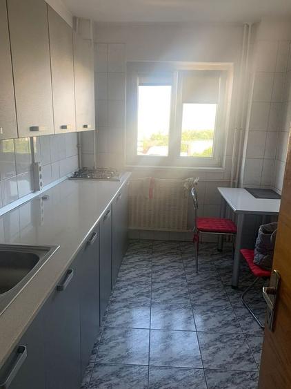 Apartament cu 2 camere decomandat în Colentina