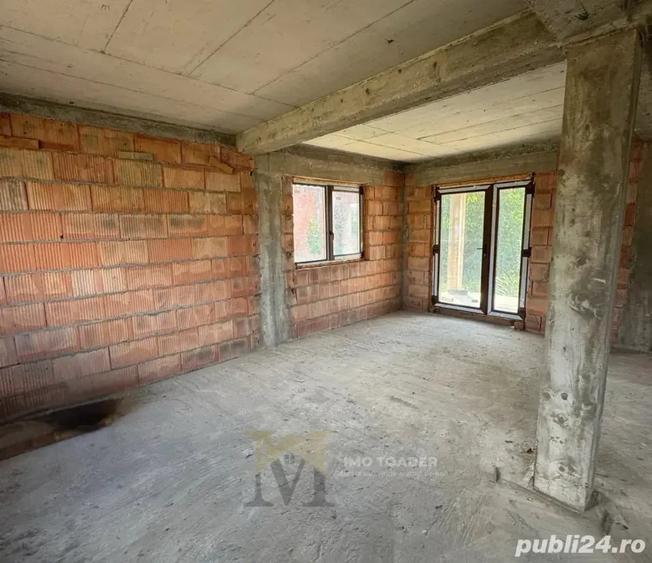Casă cu 5 camere cu Teren 1900 Mp în Bulgăruș