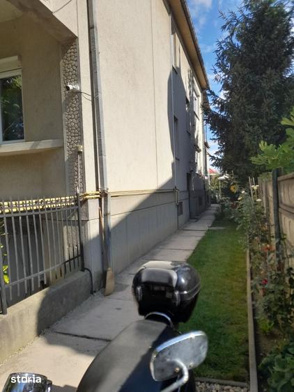 Casă cu 4 camere cu Teren 204 Mp în Burdea