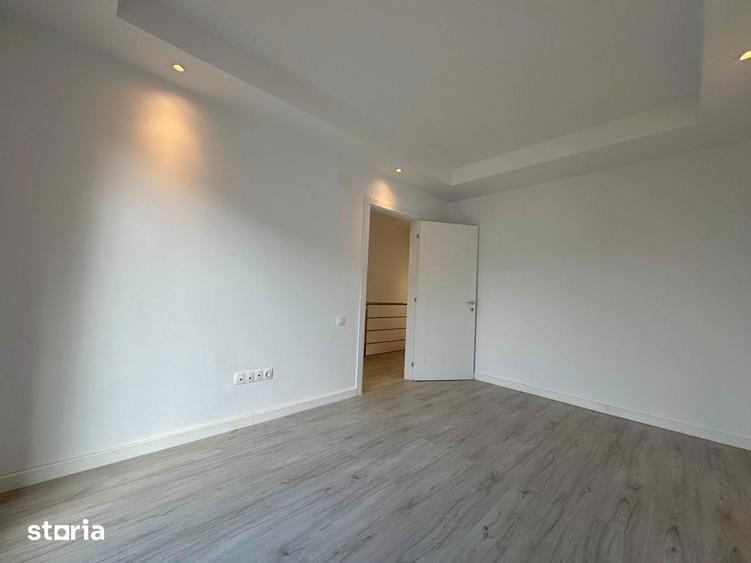 Casă cu 3 camere cu Teren 33 Mp în Pipera