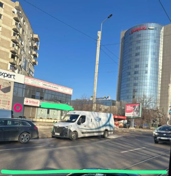 Spațiu comercial, de 240 mp, în Podul de Fier