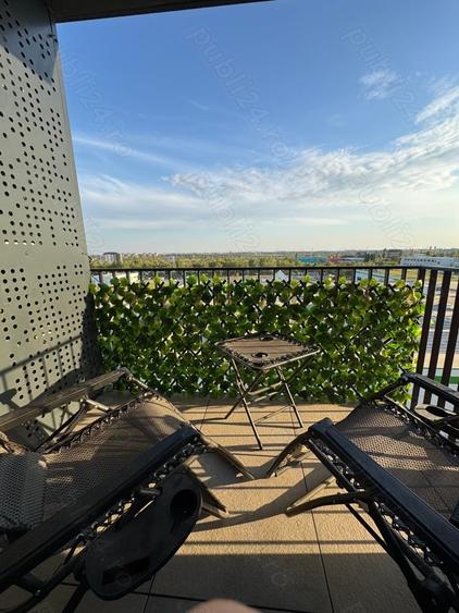 Apartament cu 3 camere decomandat în Sud