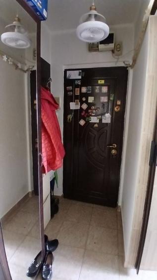 Apartament cu 2 camere semidecomandat în Drumul Găzarului