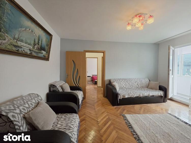 Apartament cu 3 camere, mobilat în Astra