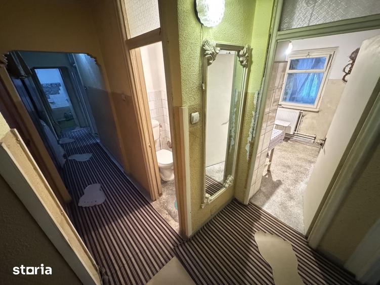 Apartament cu 3 camere decomandat în Coiciu