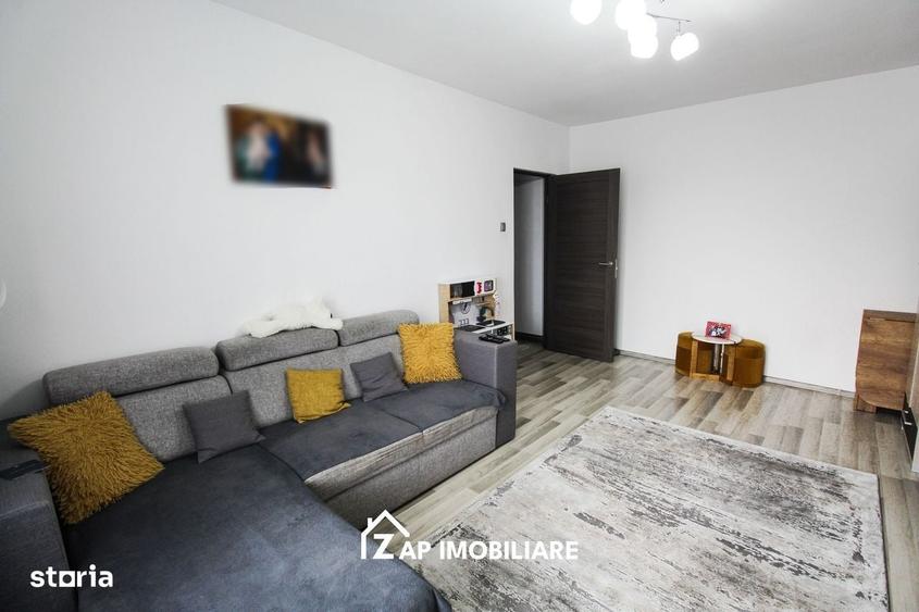 Apartament cu 2 camere decomandat în Vulcan
