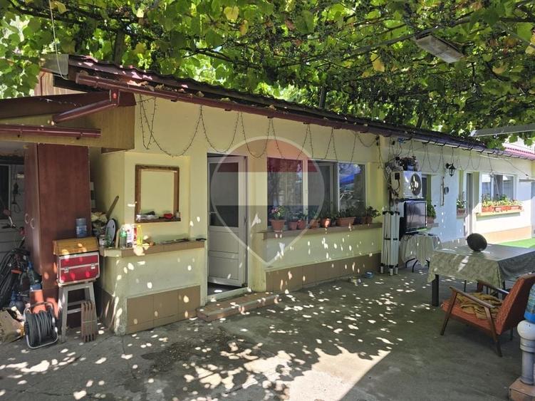 Casă individuală cu 4 camere cu Teren 303 Mp în Prelungirea Ferentari