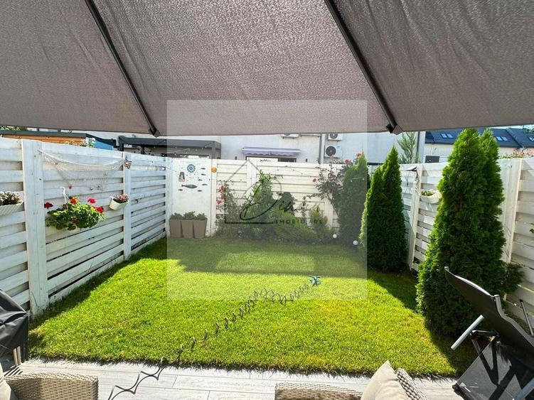 Casă cu 5 camere cu Canalizare în Nord