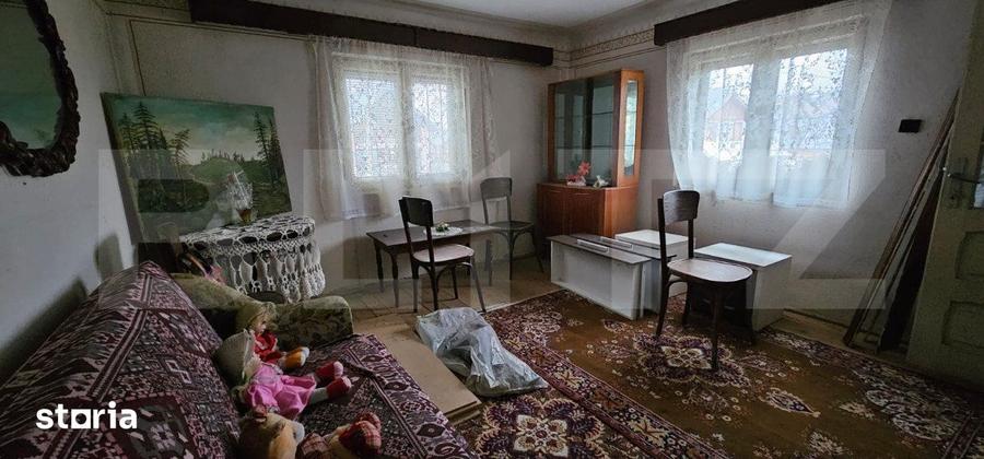 Casă cu 2 camere cu Teren 1200 Mp în Brănești